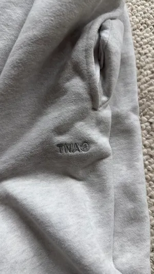 Aritzia TNA Mega Sweatpants Cozy Fleece Jogger thumbnail 4