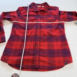 LL Bean Whisper Lodge Red Plaid Flannel Button Up Shirt Pockets MEDIUM thumbnail 7