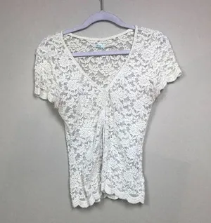 Women's Sm KIMCHI BLUE Cream Lace Button Up Blouse thumbnail 1