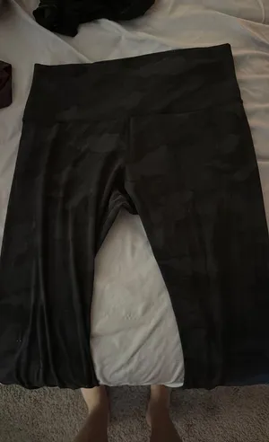 Lululemon Leggings thumbnail 1
