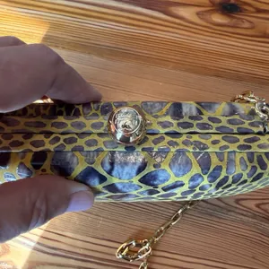 Tory Burch Handbag RARE Clutch Yellow Hard-side Leather Animal Print Chain Strap thumbnail 8