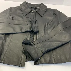 Attention Women’s leather jacket  L thumbnail 15