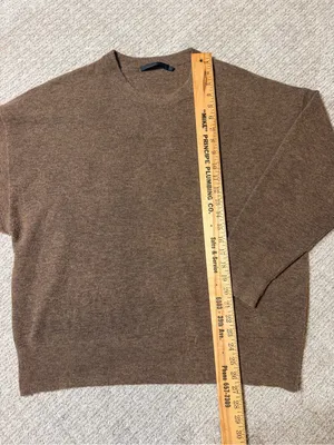 Jenni Kayne Brown Oversized Light Weight Sweater size small thumbnail 2