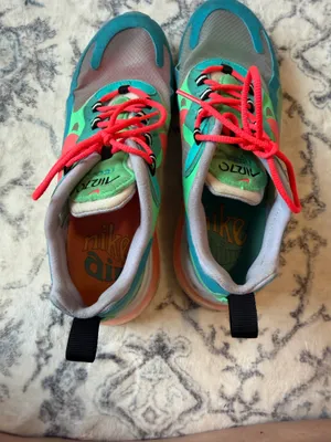Nike WMNS Air Max 270 React 'electro green Lagoon' size 9 thumbnail 4