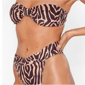 Nasty Gal Animal Print High-Waisted High Leg Bikini Set Brown Tan Size 2 XS NWOT thumbnail 4