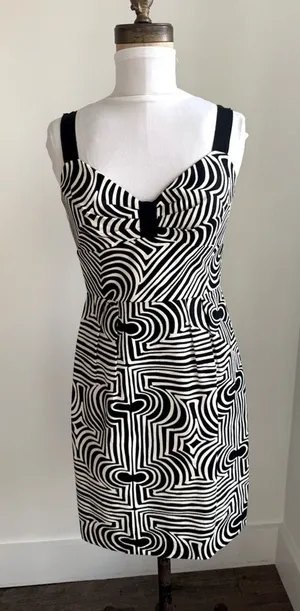 Trina Turk Black And White Geometric Pattern Cocktail Dress Size 2 thumbnail 1
