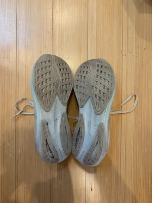 Brooks Hyperion 3 Running Shoes thumbnail 3