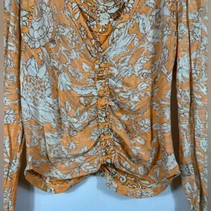 Free People Floral Crop Top XS Orange Cream Boho Long Sleeve Ruched Front Blouse thumbnail 6