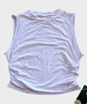 Size M Halara Cropped Ruched Top thumbnail 1