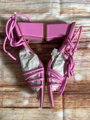 PRETTYLITTLETHING Pink Square Toe Strappy Low 4” Block Heeled Sandals Size 8 NIB thumbnail 8