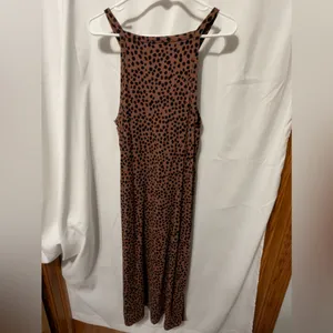 Old Navy Fitted Leopard-Print Sleeveless Rib-Knit Midi Dress Size XL thumbnail 9