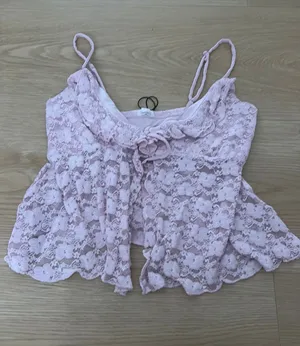 Garage Pink Lace Crop Top ruffle  thumbnail 1