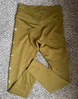 Nike Leggings Women’s Small thumbnail 1