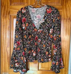 Topshop Black and Red Floral Tie Front Bell Sleeve Blouse thumbnail 1