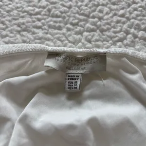 Pull&Bear Pacific Republic White Lace Trim Top Medium Coquette Clean girl Y2K thumbnail 3