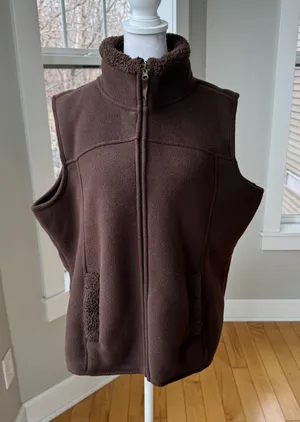 Vintage 90’s NorthCrest Brown Faux Suede Fleece Zip-Up Vest Sz Large thumbnail 1