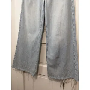 Zara Womens Light Wash High Waisted Wide Leg baggy Raw Hem Denim Jeans Size 6 thumbnail 6