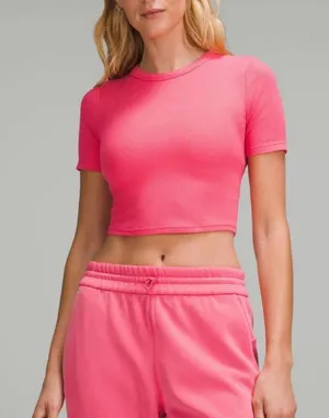 ✨Lululemon Hold Tight Straight-Hem Cropped Gaze Pink Sz 8 T-Shirt✨ thumbnail 1