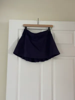 Lululemon Skirt thumbnail 1