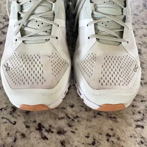 On Cloudswift Running Shoes Womens 9 Sage Green Helion CloudTec Sneakers Road thumbnail 3