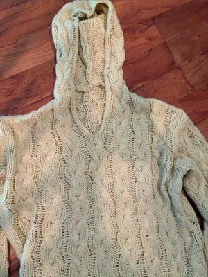 Non Signe Crème Chunky Cable-Knit Hoodie Size Medium thumbnail 3