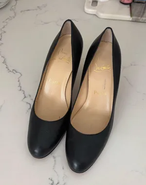 Christian Louboutin Simple Pumps thumbnail 1