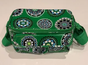 Vera Bradley Cupcakes Green Mini‎ Cooler Lunch Bag Retired Pattern thumbnail 1