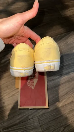 Classic Vans thumbnail 4