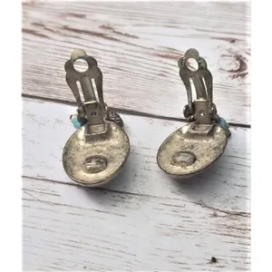 Vintage Clip On Earrings - Green Oval with Dangles thumbnail 4