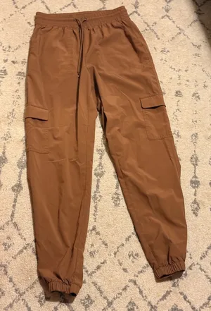 Old Navy Active Joggers thumbnail 1