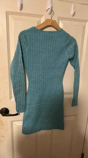 Dress thumbnail 3
