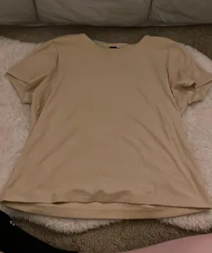 Old Navy tan t shirt thumbnail 1