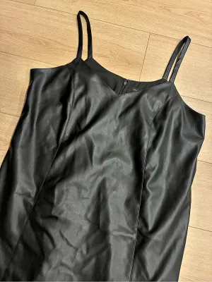 Universal Standard Women’s Vegan Leather Slip Dress Shift Mini Size M/2X thumbnail 1
