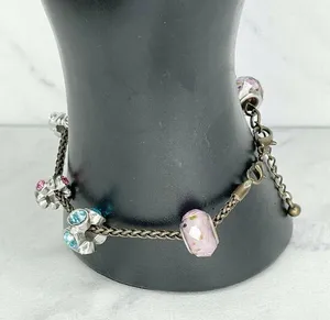 Gold Tone Floral Rhinestone Barrel Charm Beaded Bracelet thumbnail 1