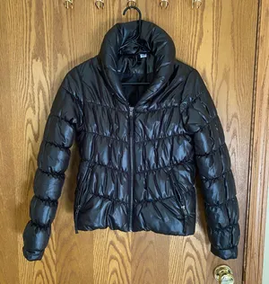 H&M  Black Puffer Coat thumbnail 1