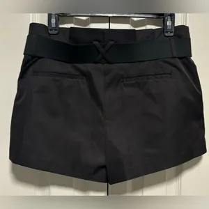 Jennifer Lopez Black Dress Shorts High Waist Pleated Pull-On Size 6 thumbnail 3