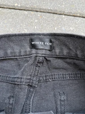 White Fox Fashion Society Mid Rise Straight Leg Jeans Acid Black XS thumbnail 2