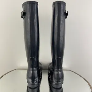 Hunter Original Tall Black Gloss Adjustable Knee High Rain Boots thumbnail 7