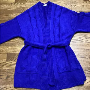 POL chunky cable knit sweater Long open front Belted cardigan Royal Size M/… thumbnail 2