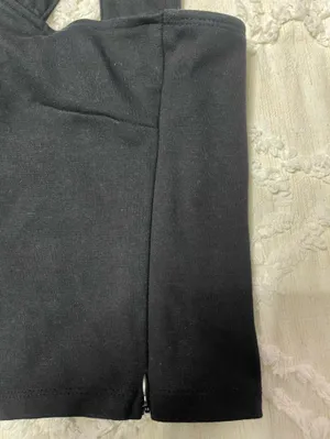 Maeve One-Shoulder Black Crop Top thumbnail 3