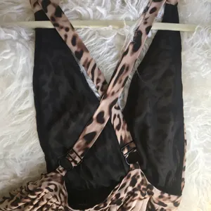OLIVACEOUS size small S#44-53LD RN# 135773 thumbnail 4