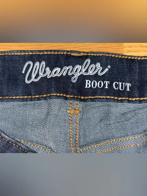 Wrangler Bootcut Jeans Juniors Size 11 Length 32 Dark Wash Pockets Stretch NWT thumbnail 5