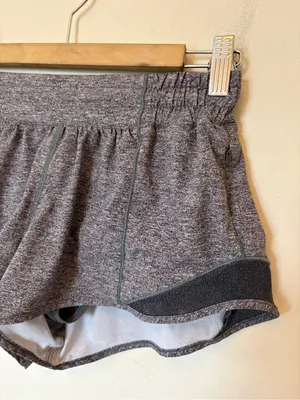 LULULEMON Hotty Hot Lined Active Short II 2.5" Heather Lux Multi Gray/Black Sz 6 thumbnail 5