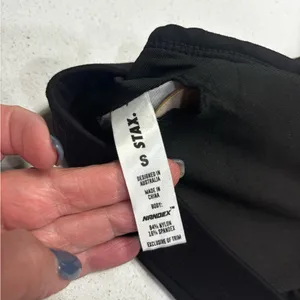 STAX. Black Strappy Crop‎ Sports Bra Size Small Padded Adjustable Straps thumbnail 6