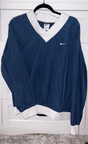 Nike Windbreaker thumbnail 1