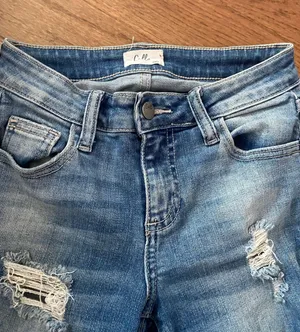 Lulus NWOT Cello light wash distressed skinny ripped jeans thumbnail 4