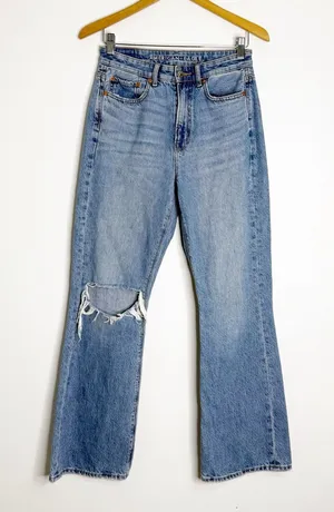 American Eagle Highest Rise 90s Flare Jeans Size 4 Distressed Light Wash thumbnail 1