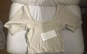 Lululemon Top thumbnail 1