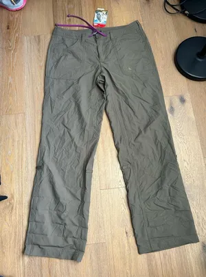 Size 10 North Face Hiking Pants, Women’s Large Hiking pants thumbnail 7