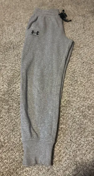 Under Armour Sweatpants Grey Joggers thumbnail 1